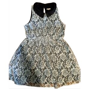 Xhilaration Lace Floral Sleeveless Blk Collar Dress